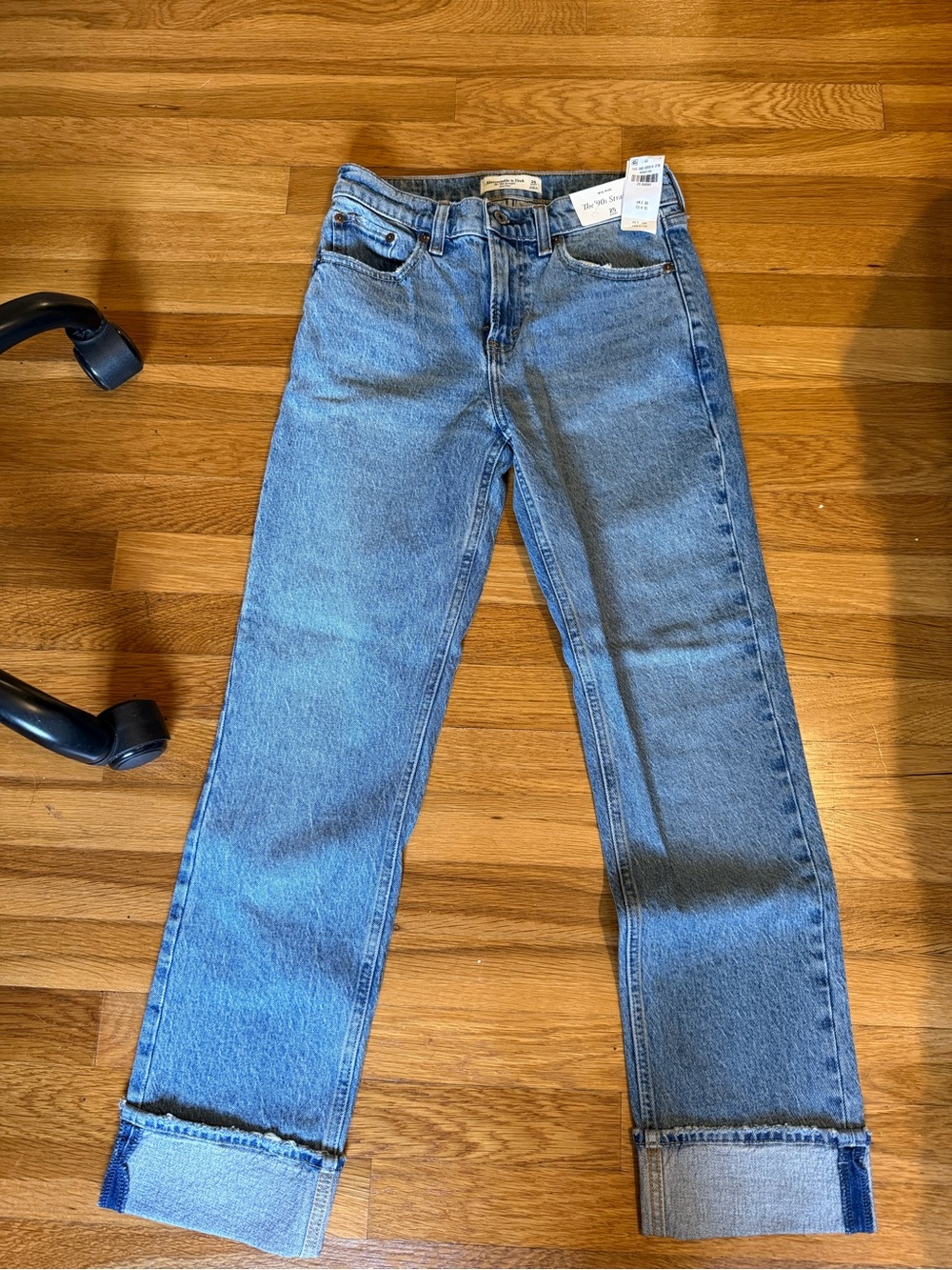 Abercrombie 90s straight mid rise 25S